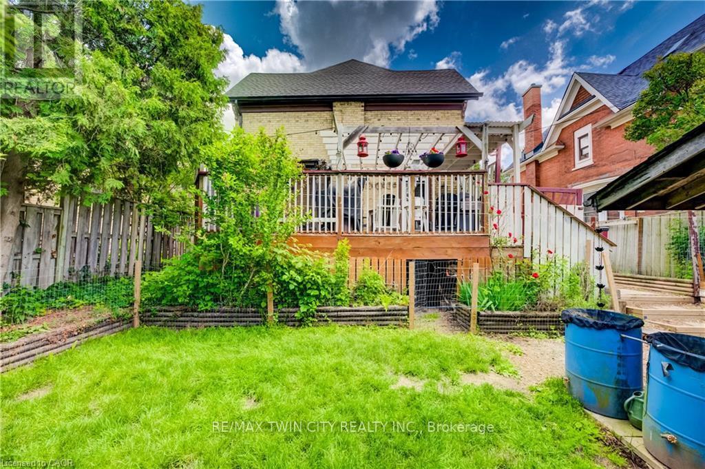 51 Irvin Street, Kitchener, Ontario  N2H 1K7 - Photo 37 - X13476236