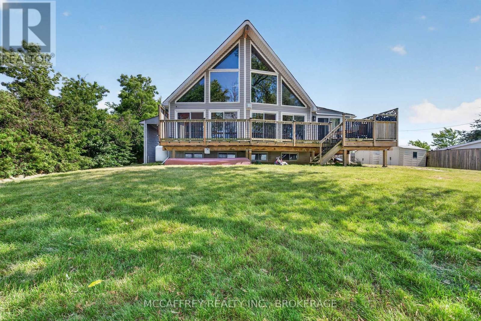 869 Third Concession Road, Greater Napanee, Ontario