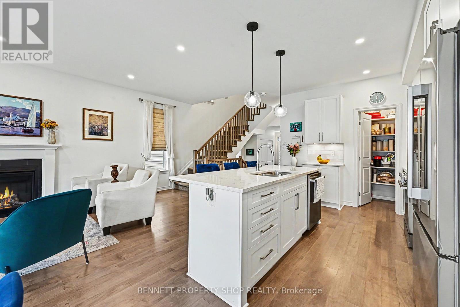 793 Antonio Farley Street, Ottawa, Ontario  K4A 5K1 - Photo 5 - X13463582
