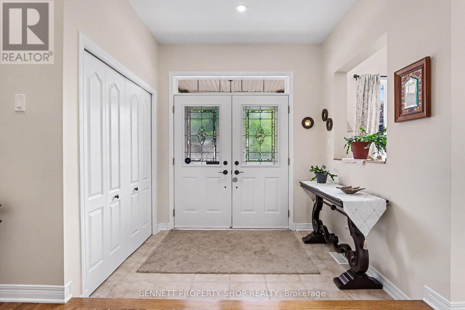 14 Sachs Forest Place, Ottawa, Ontario  K2G 6V2 - Photo 2 - X13464880