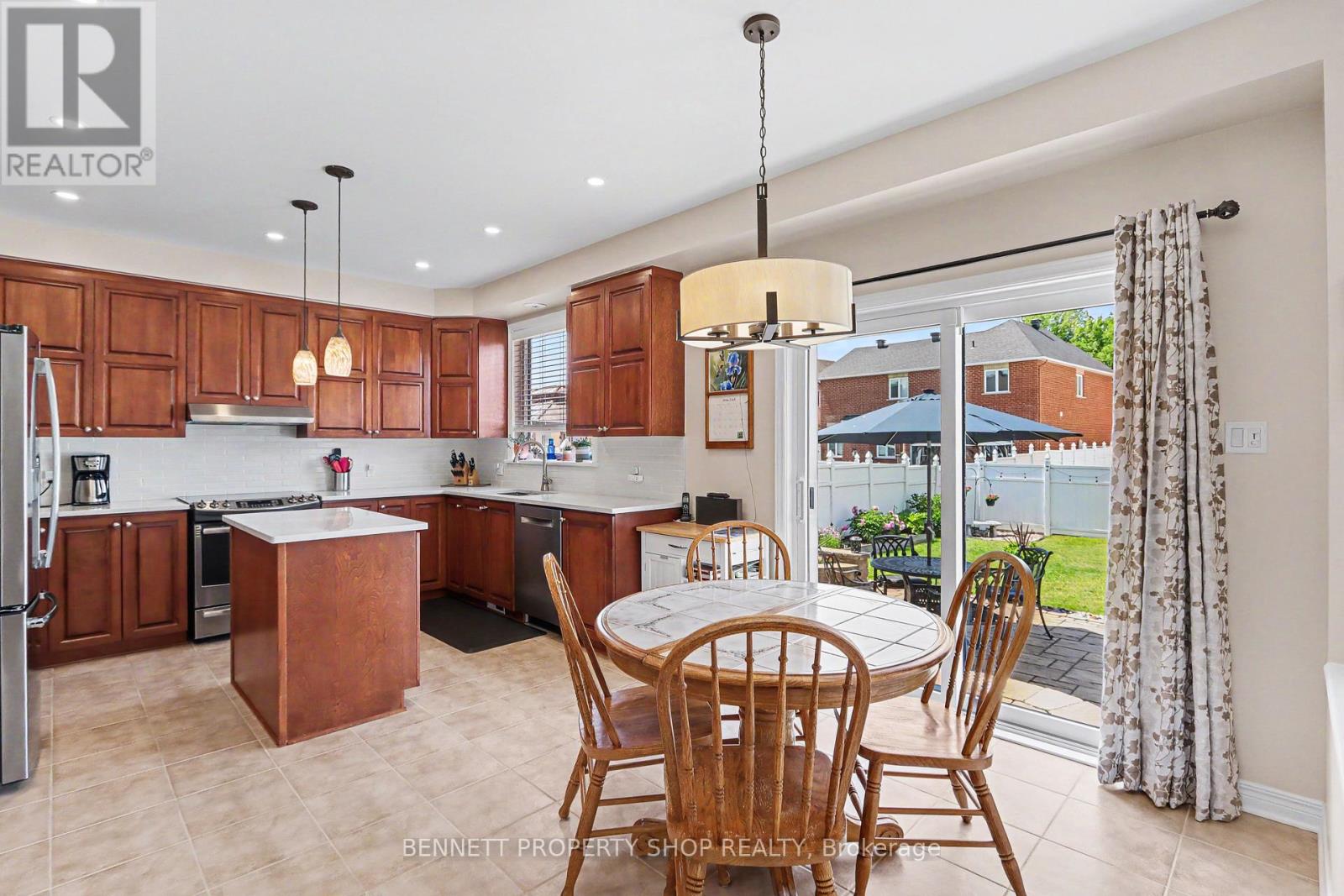 14 Sachs Forest Place, Ottawa, Ontario  K2G 6V2 - Photo 6 - X13464880