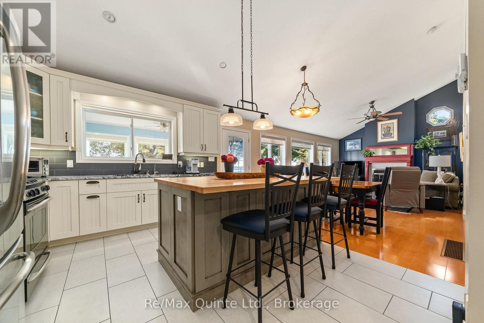 524 Island Road, Prince Edward County, Ontario  K0K 2T0 - Photo 14 - X13475500
