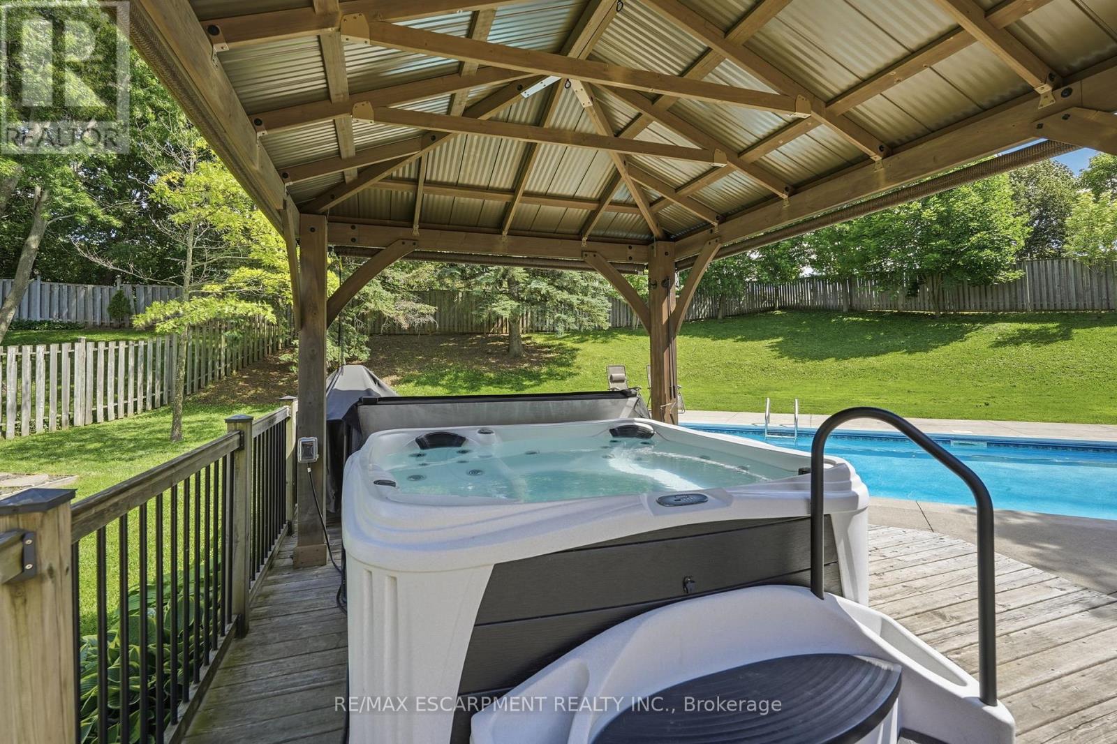 53 Glaceport Avenue, Hamilton, Ontario L9H 7E2 - Photo 44 - X13476394