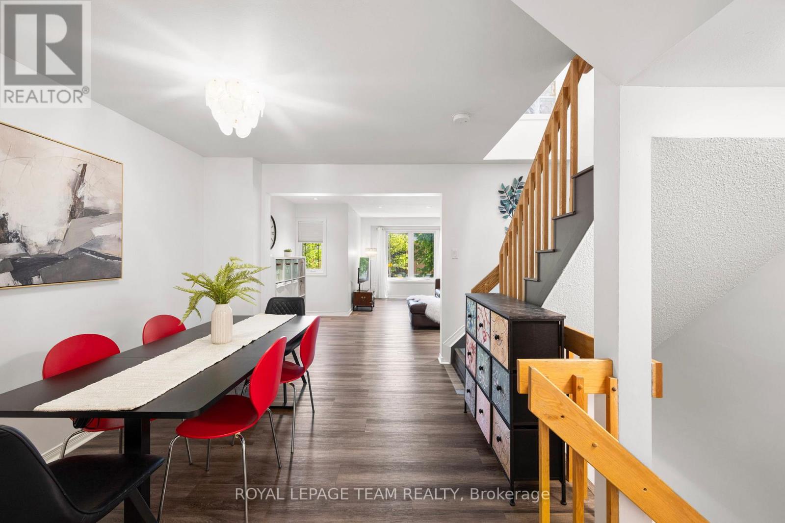 212 Provender Avenue, Ottawa, Ontario  K1K 4N7 - Photo 8 - X13475254