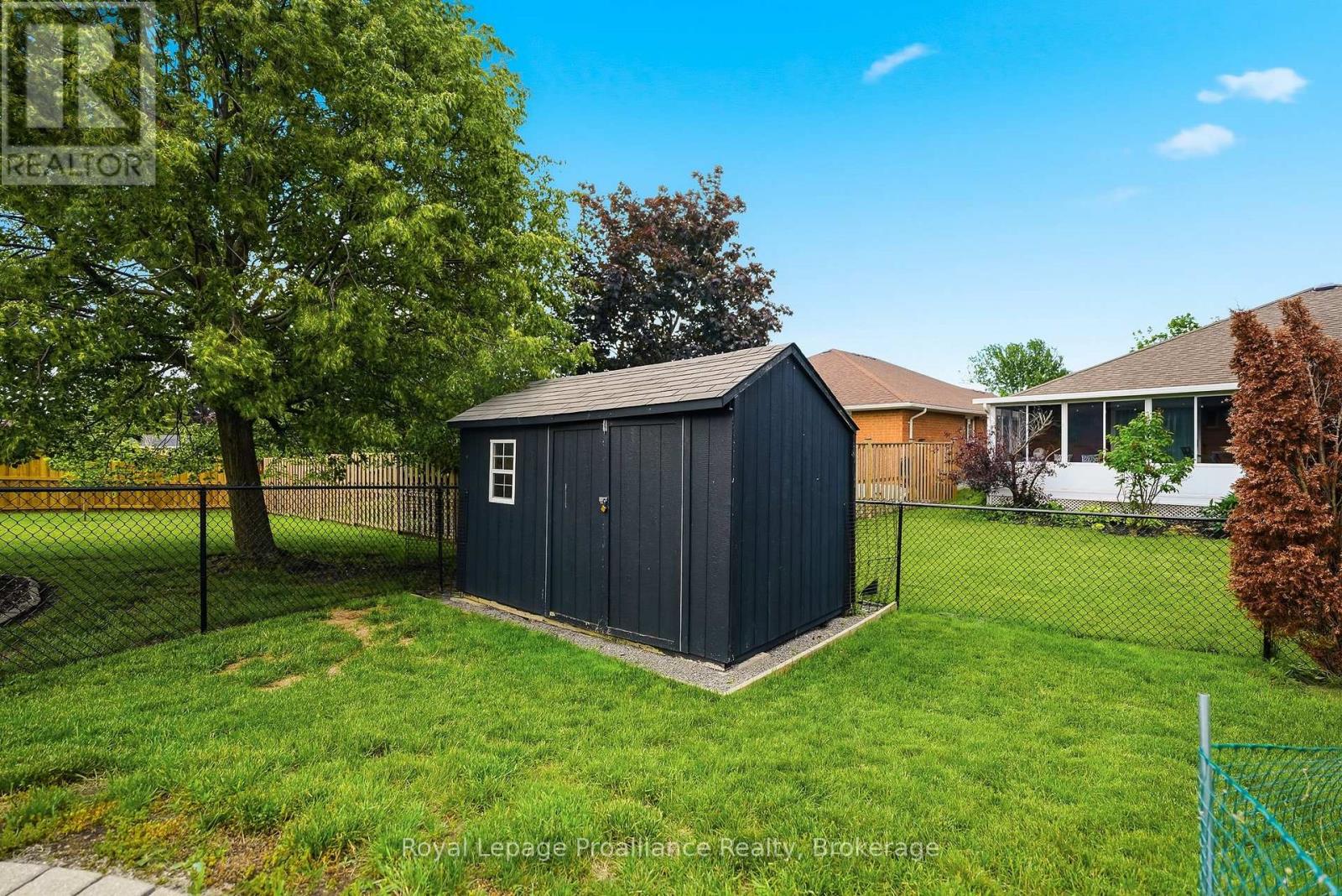29 Hickory Grove, Belleville, Ontario  K8N 5X6 - Photo 38 - X13476008