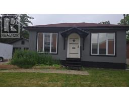 15 ST.ANDREW STREET, Aylmer, Ontario