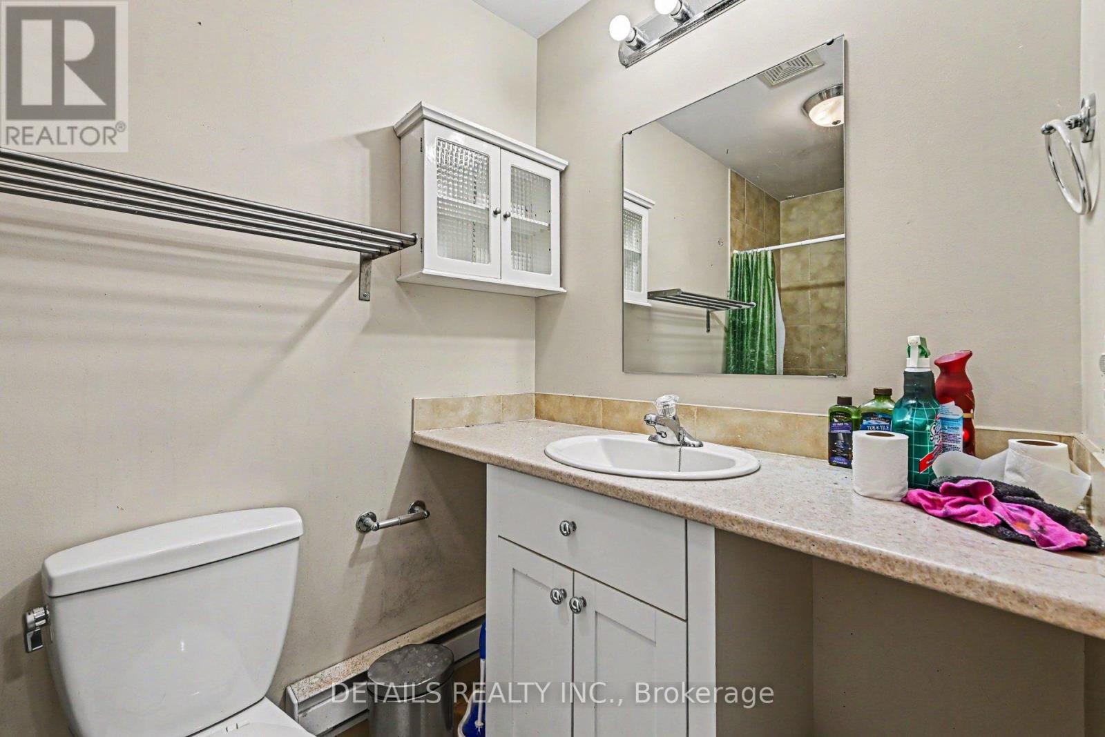 Basement Unit - 816 Willow Avenue, Ottawa, Ontario  K1E 1C7 - Photo 8 - X13475478
