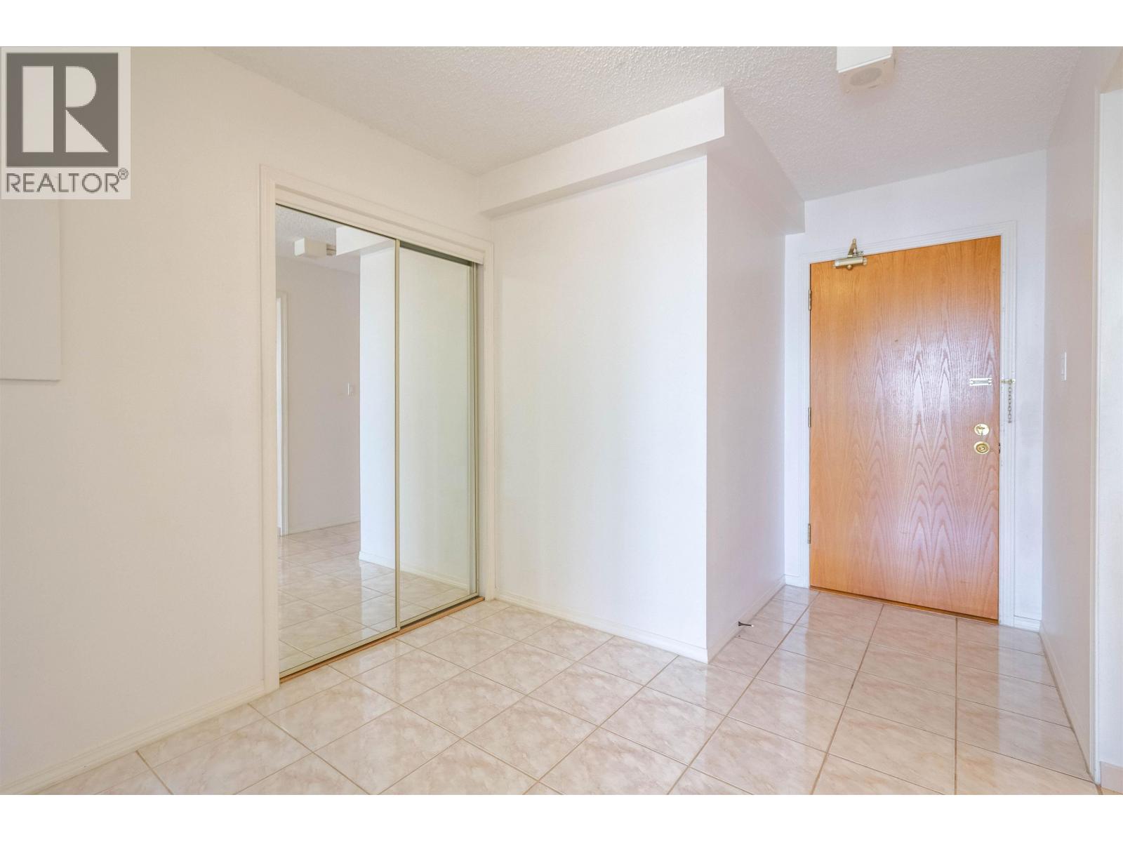 907 6055 Nelson Avenue, Burnaby, British Columbia V5H 4L4 - Photo 11 - R3138891