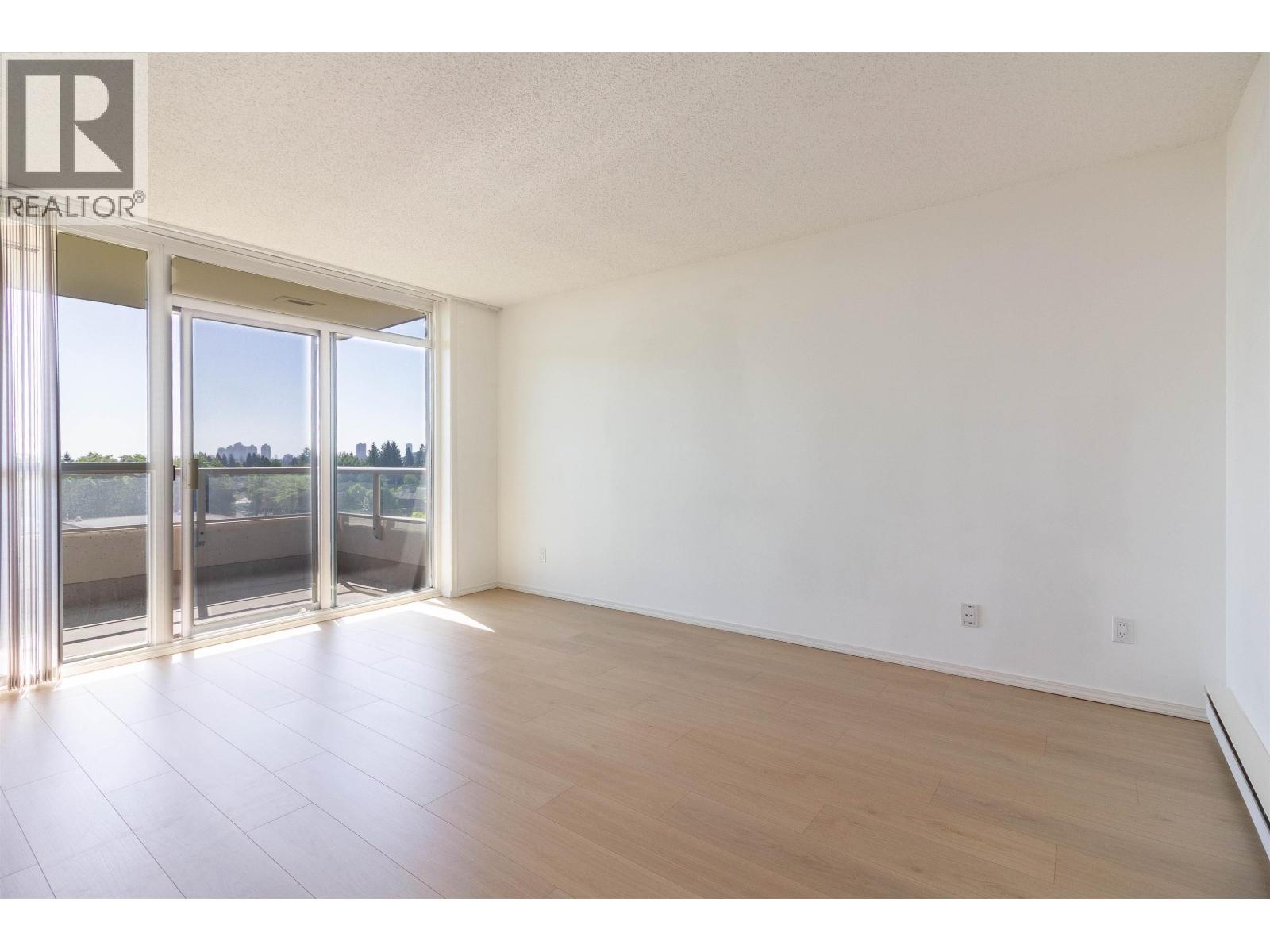 907 6055 Nelson Avenue, Burnaby, British Columbia V5H 4L4 - Photo 12 - R3138891