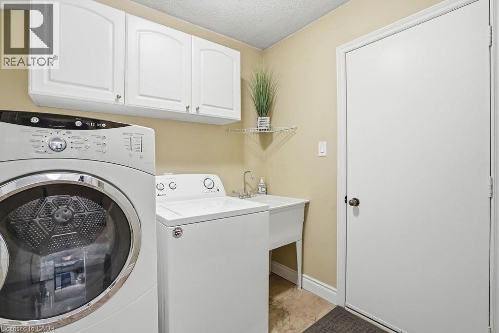 2193 Bader Crescent, Burlington, Ontario  L7P 4N5 - Photo 32 - 40842345
