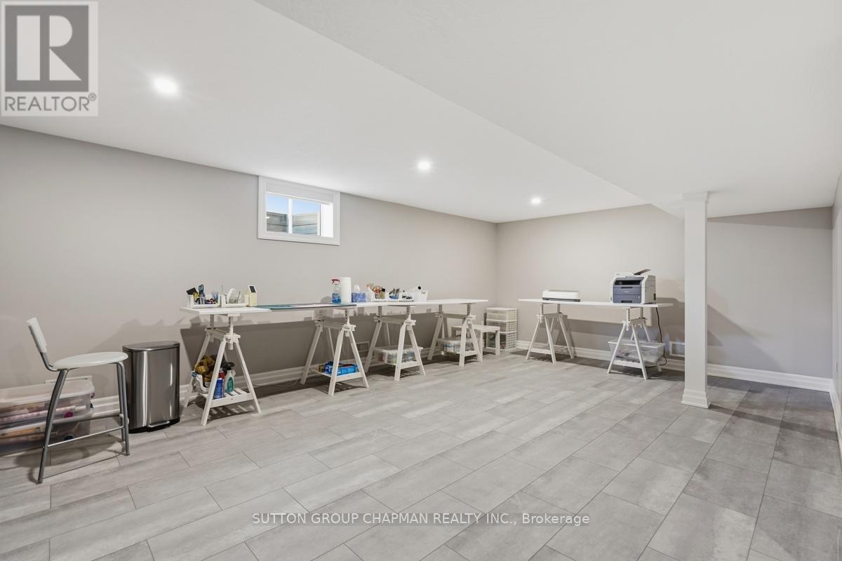 190 - 1061 Eagletrace Drive, London North, Ontario N6G 0T3 - Photo 38 - X13475904