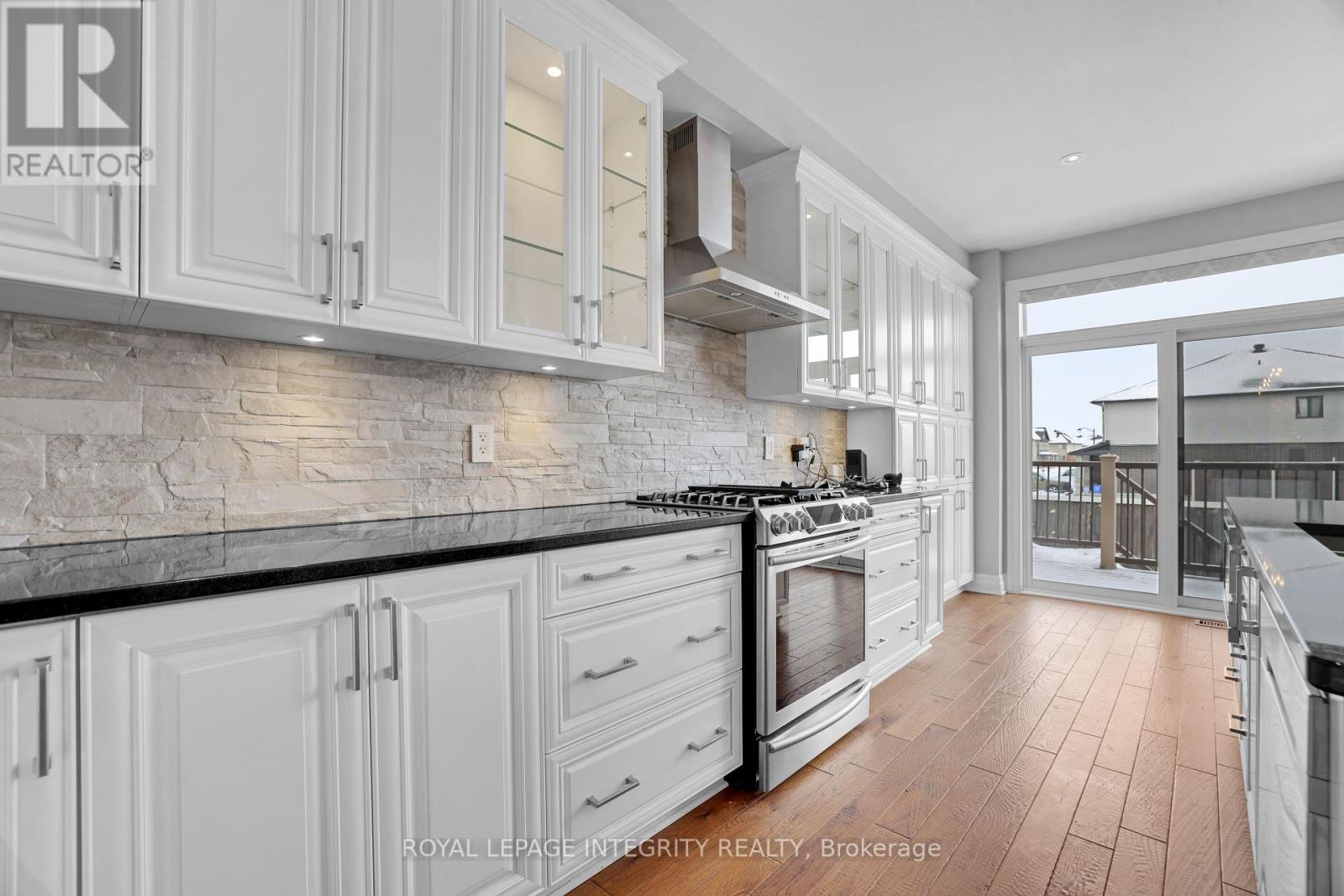 508 Yellow Birch Street, Ottawa, Ontario  K1W 0J3 - Photo 16 - X13476148