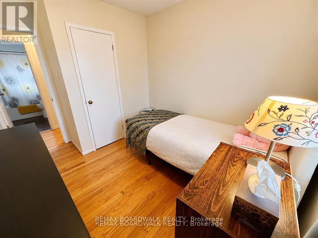 625 Clarke Avenue, Ottawa, Ontario  K1K 0Y6 - Photo 8 - X13476150