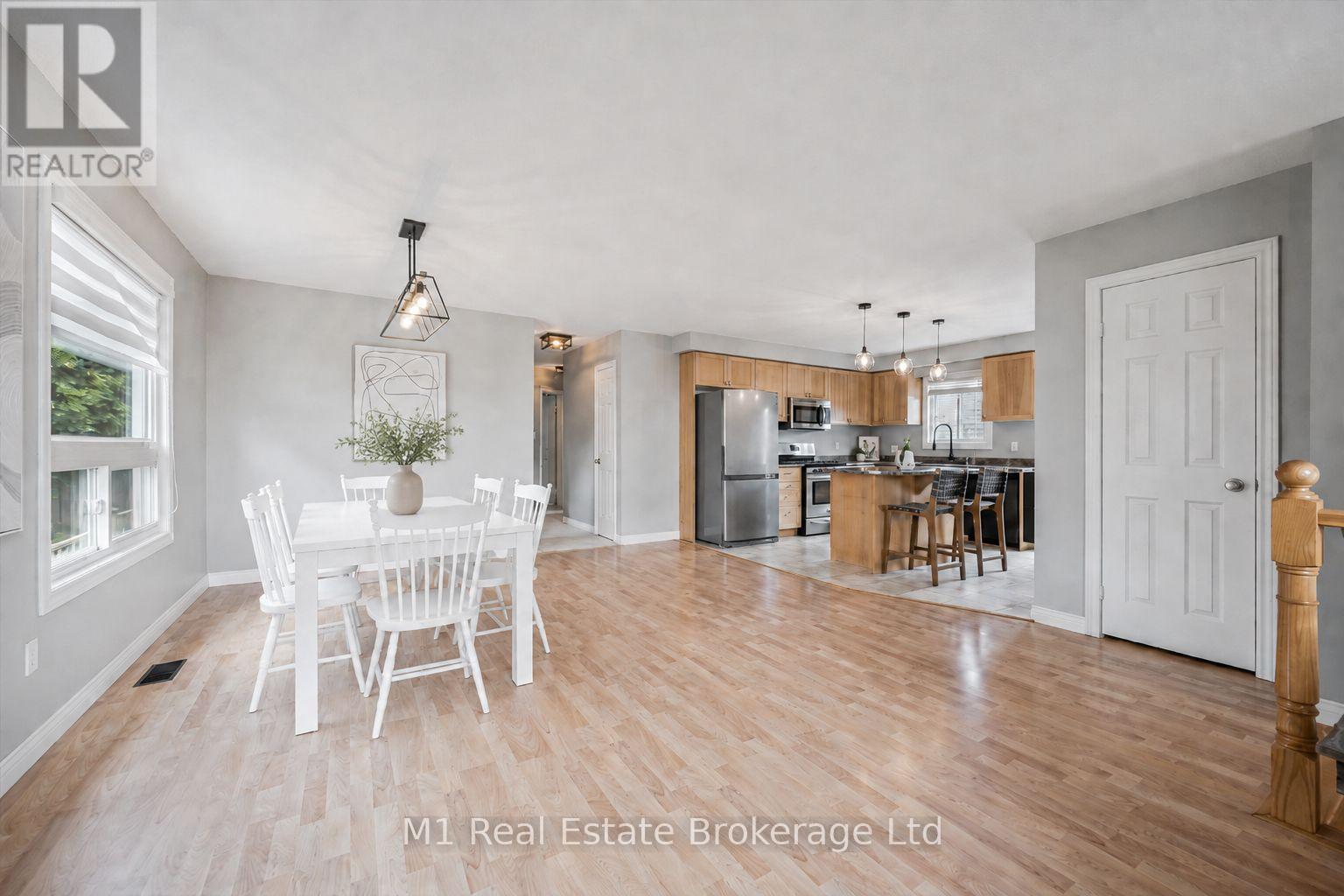 584 Mctavish Street, Centre Wellington, Ontario  N1M 3V5 - Photo 10 - X13474872