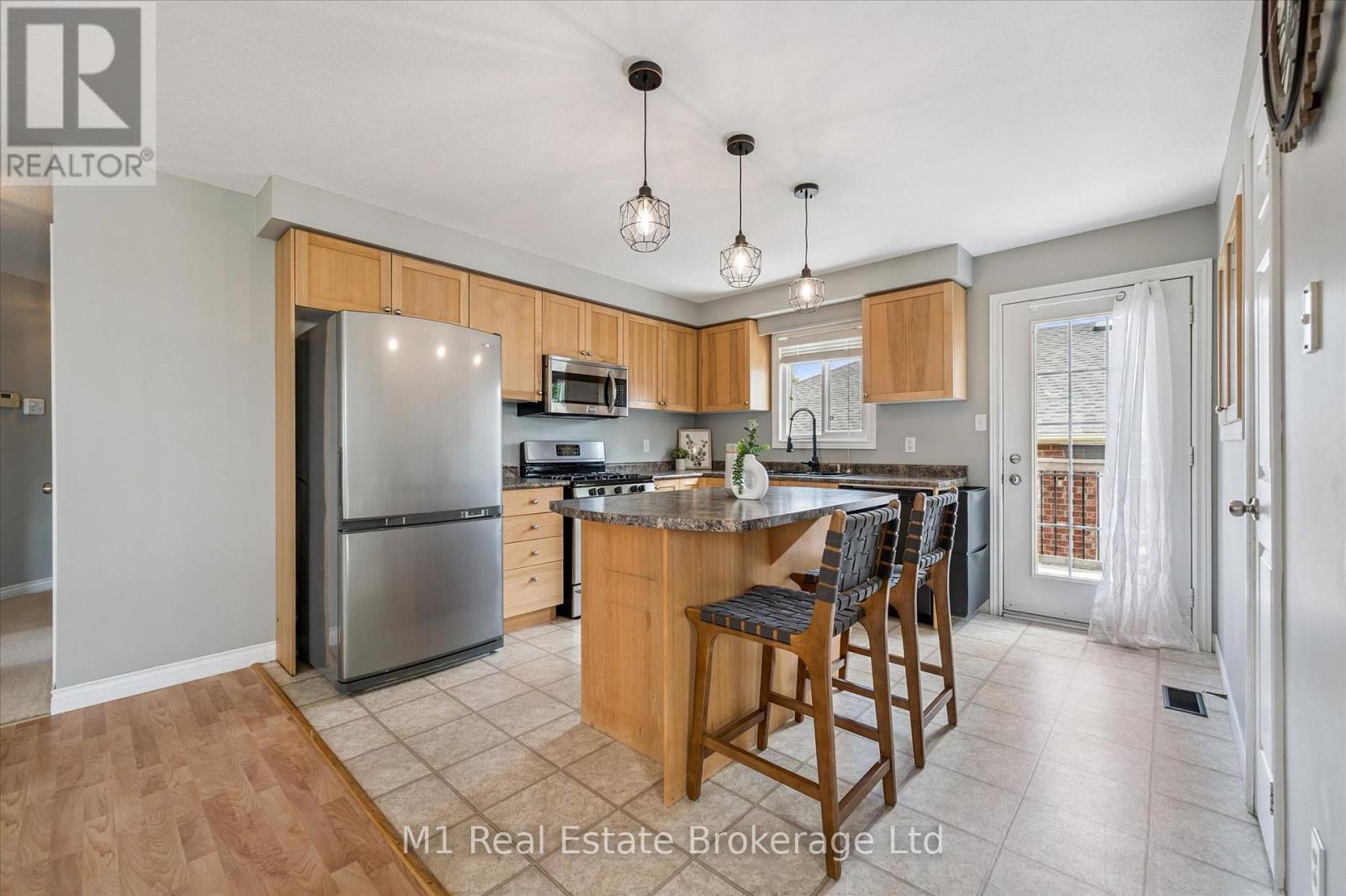 584 Mctavish Street, Centre Wellington, Ontario  N1M 3V5 - Photo 12 - X13474872