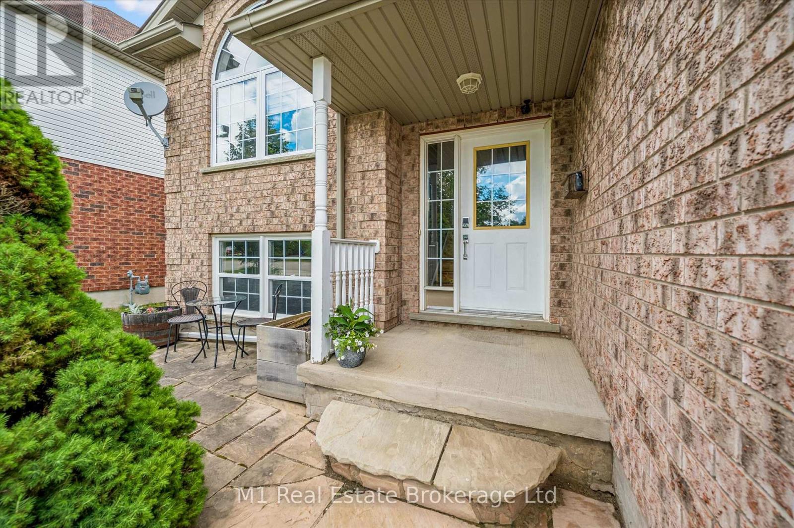 584 Mctavish Street, Centre Wellington, Ontario  N1M 3V5 - Photo 5 - X13474872