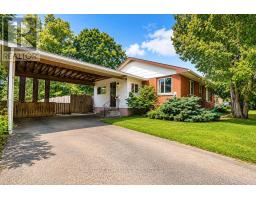 27 ACHRAY ROAD, Laurentian Valley, Ontario