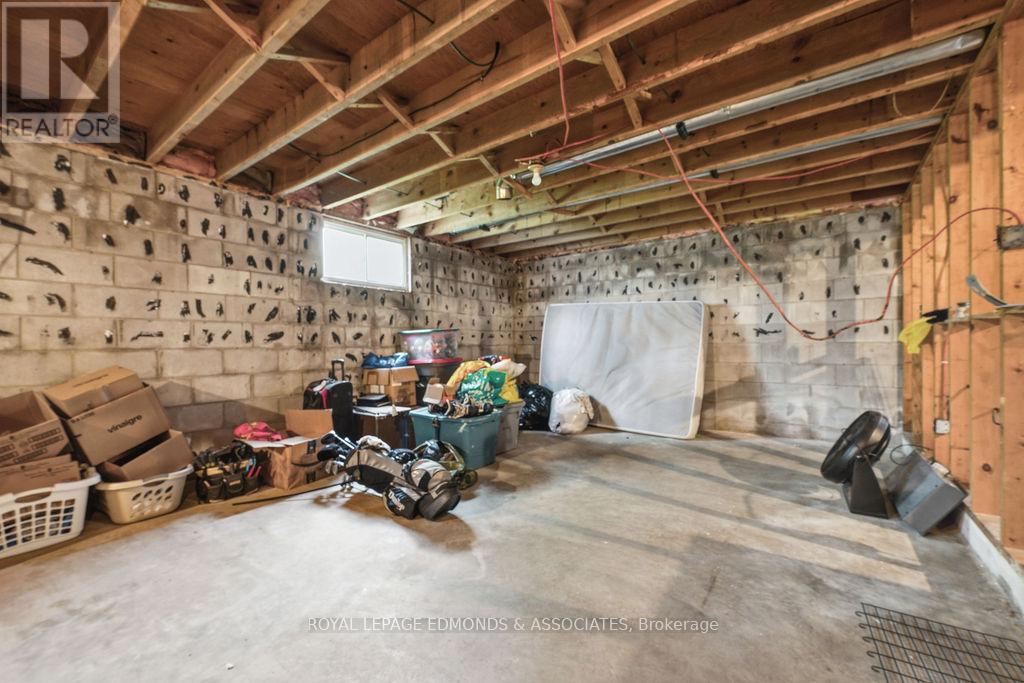 27 Achray Road, Laurentian Valley, Ontario  K8A 6L1 - Photo 21 - X13475282
