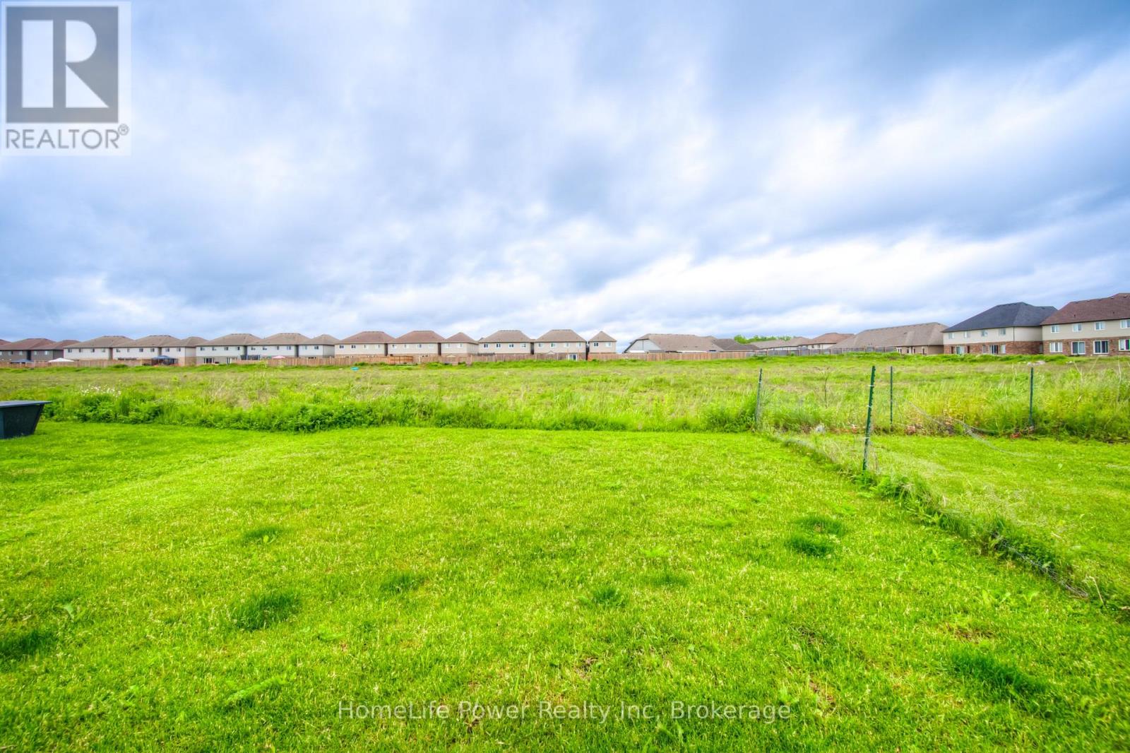 1365 Calais Drive, Woodstock, Ontario  N4T 0L8 - Photo 30 - X13475702