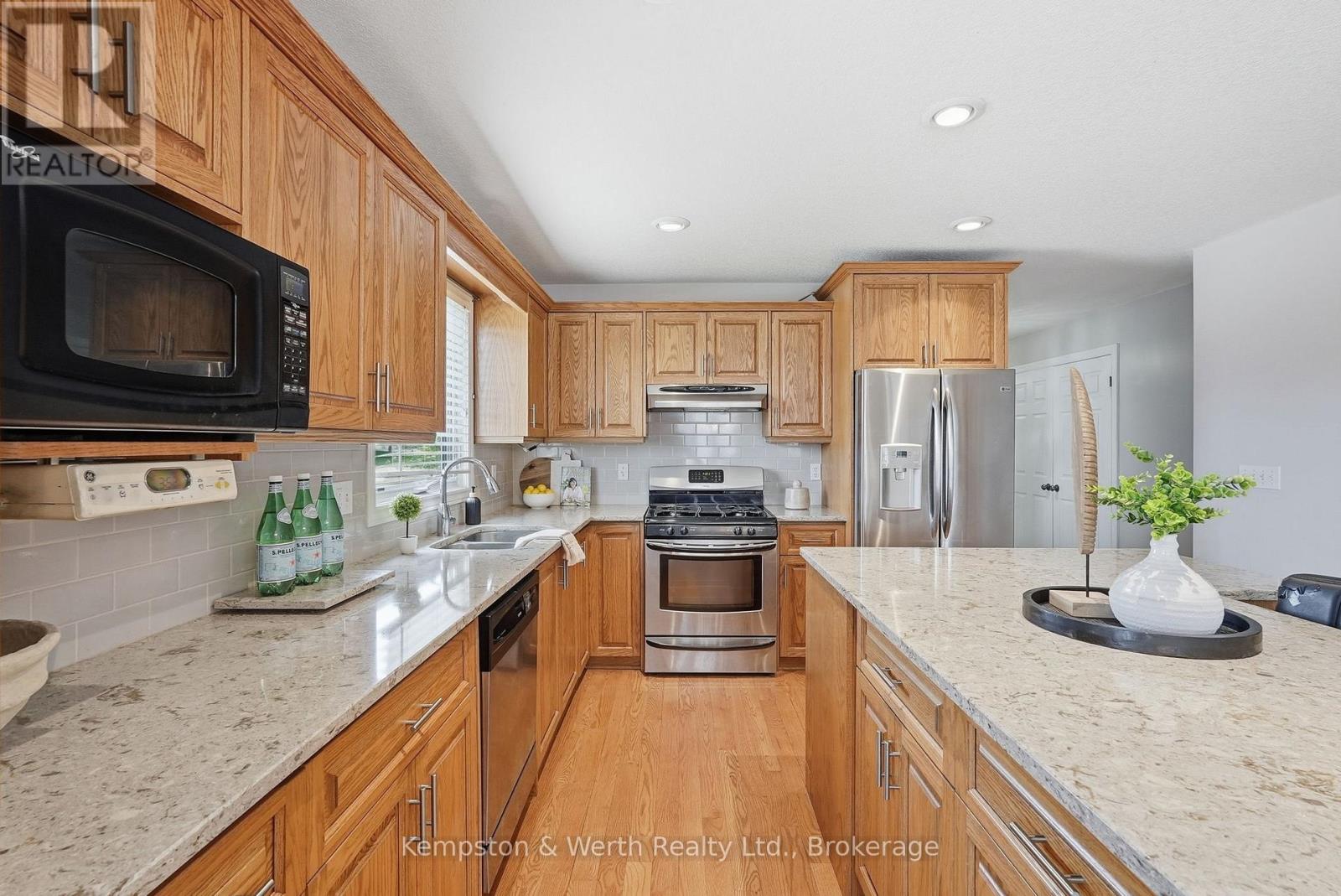 900 Boyd Avenue, North Perth, Ontario  N4W 3V5 - Photo 16 - X13475834