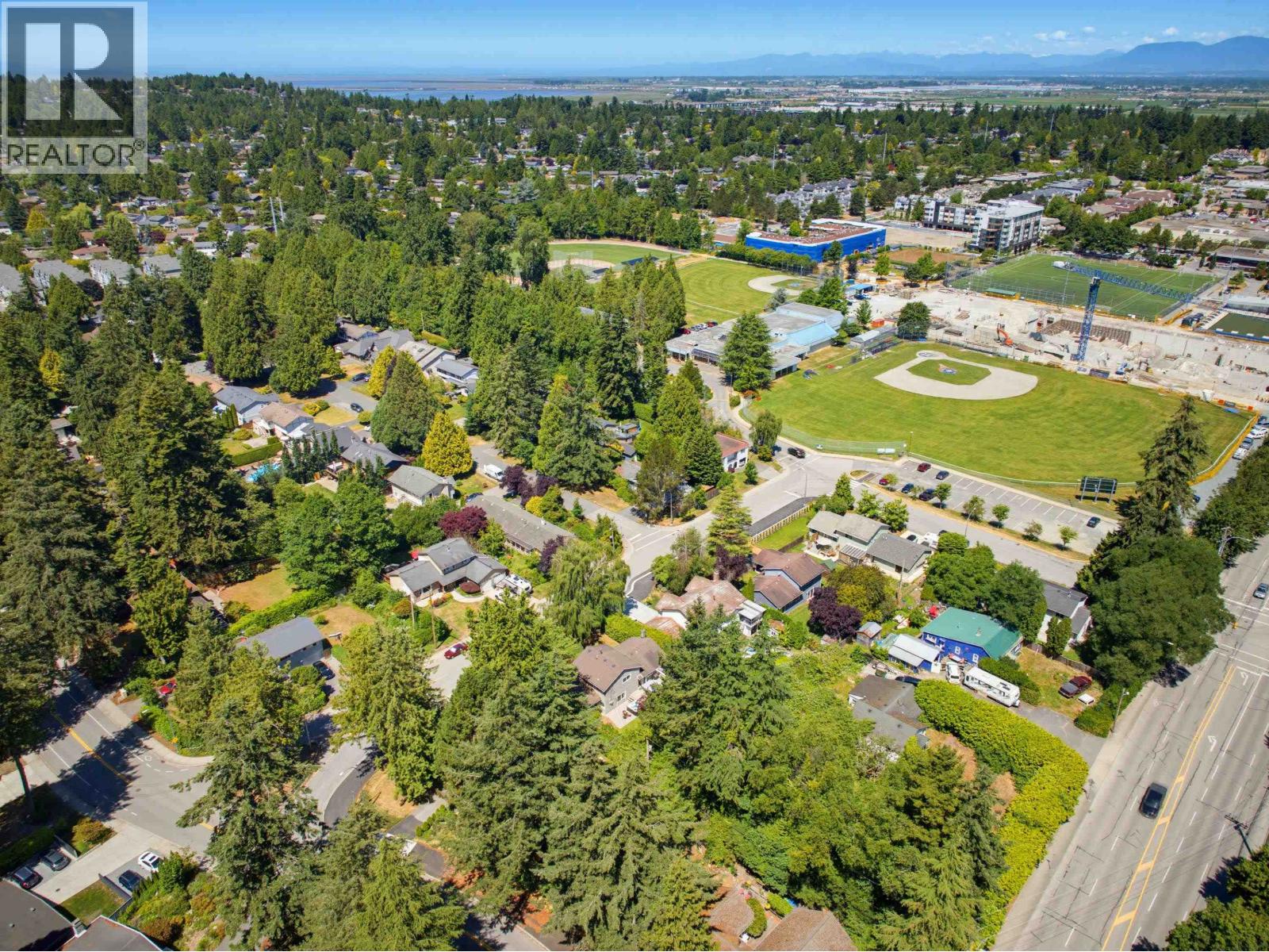 856 55a Street, Delta, British Columbia  V4M 3M4 - Photo 2 - R3138915