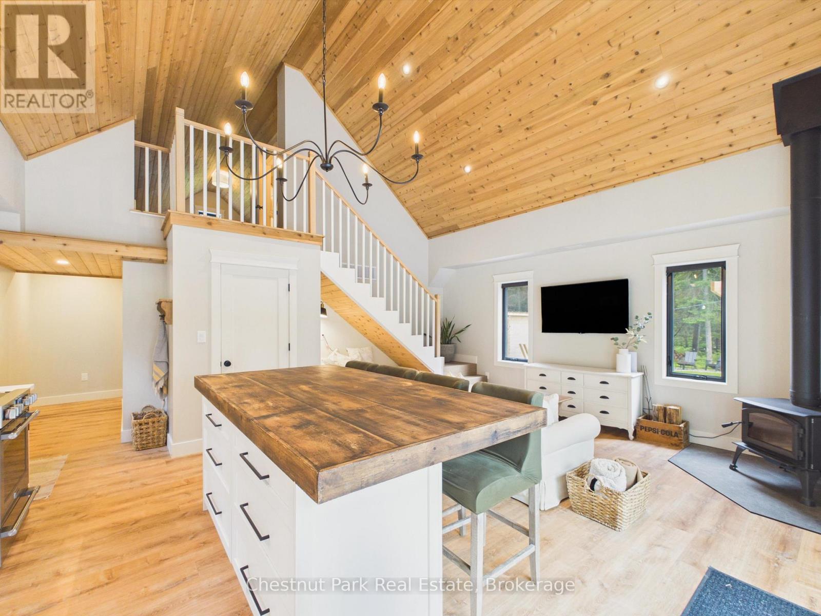 622 Fish Lake Road, Huntsville, Ontario  P1H 2J6 - Photo 9 - X13476372