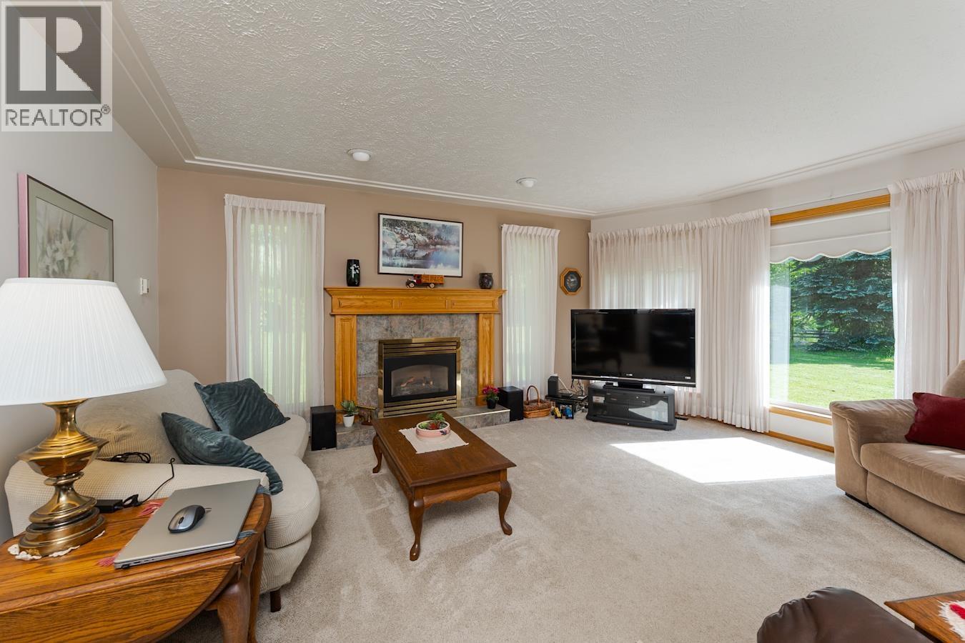 8315 Domagala Road, Prince George, British Columbia  V2K 5R1 - Photo 7 - R3138761