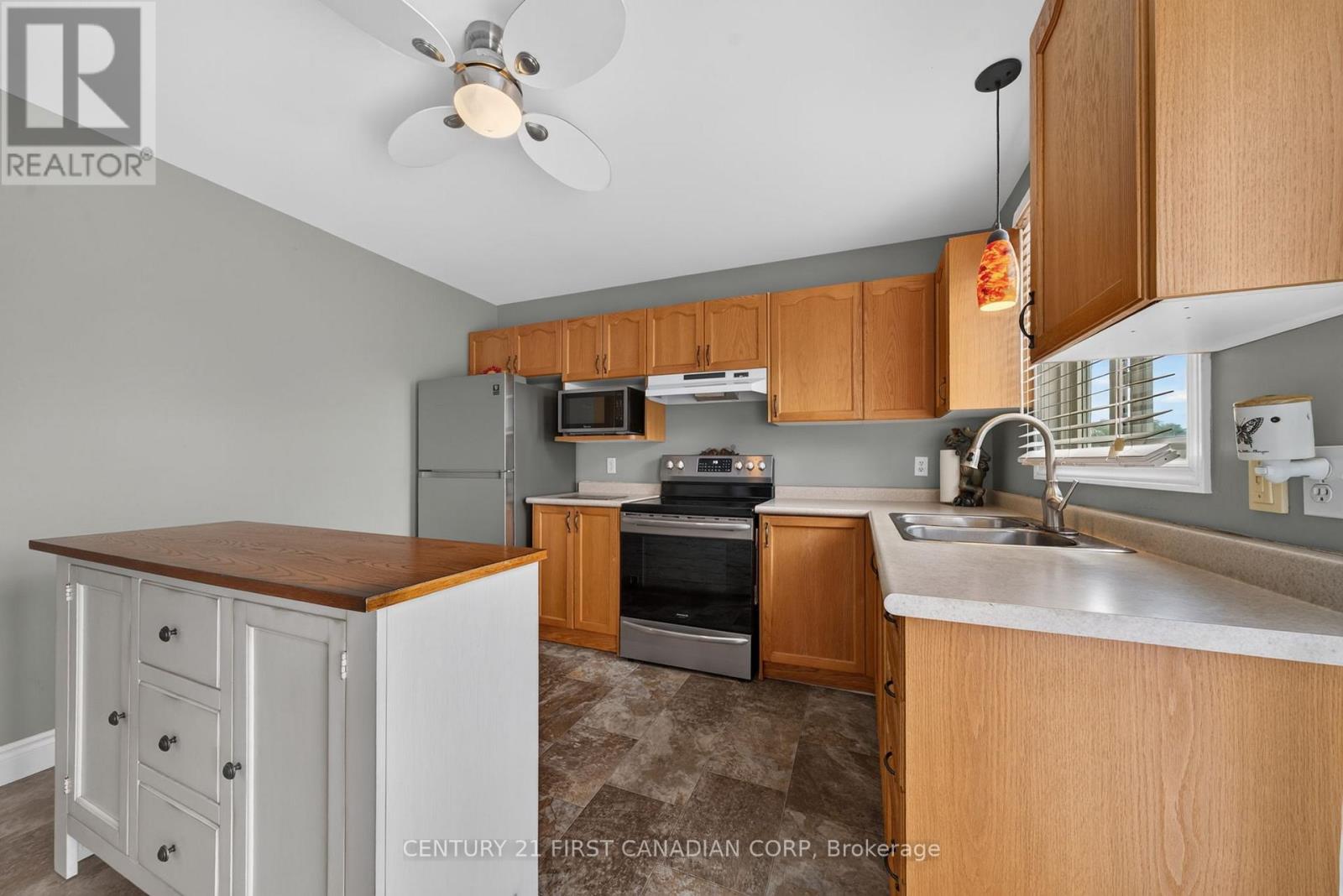 70 Juniper Crescent, Strathroy-Caradoc, Ontario  N7G 4H1 - Photo 17 - X13480338