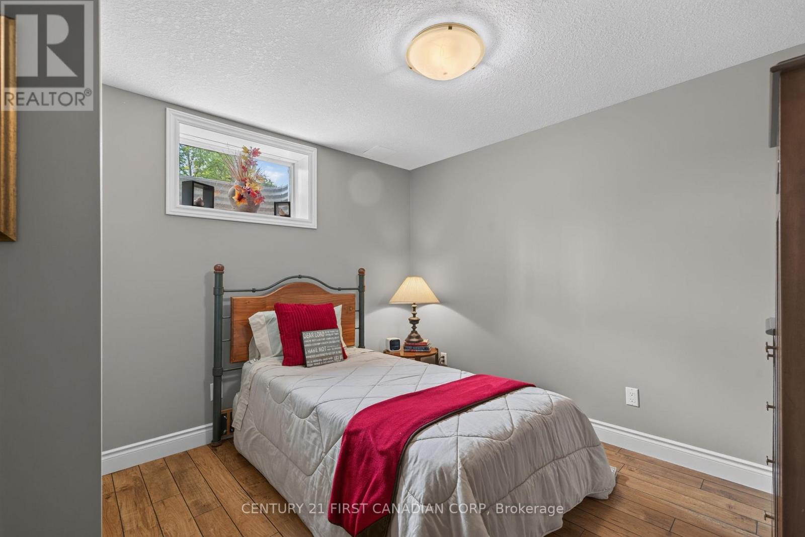 70 Juniper Crescent, Strathroy-Caradoc, Ontario  N7G 4H1 - Photo 28 - X13480338