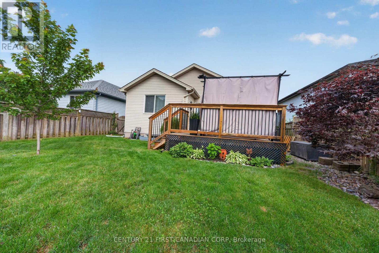 70 Juniper Crescent, Strathroy-Caradoc, Ontario  N7G 4H1 - Photo 35 - X13480338