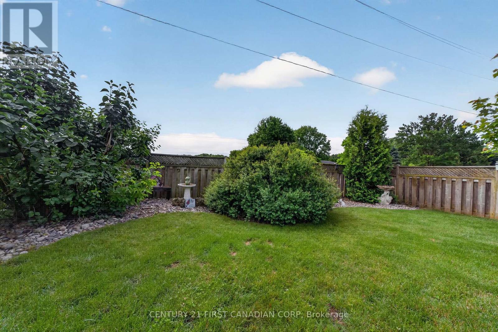 70 Juniper Crescent, Strathroy-Caradoc, Ontario  N7G 4H1 - Photo 36 - X13480338