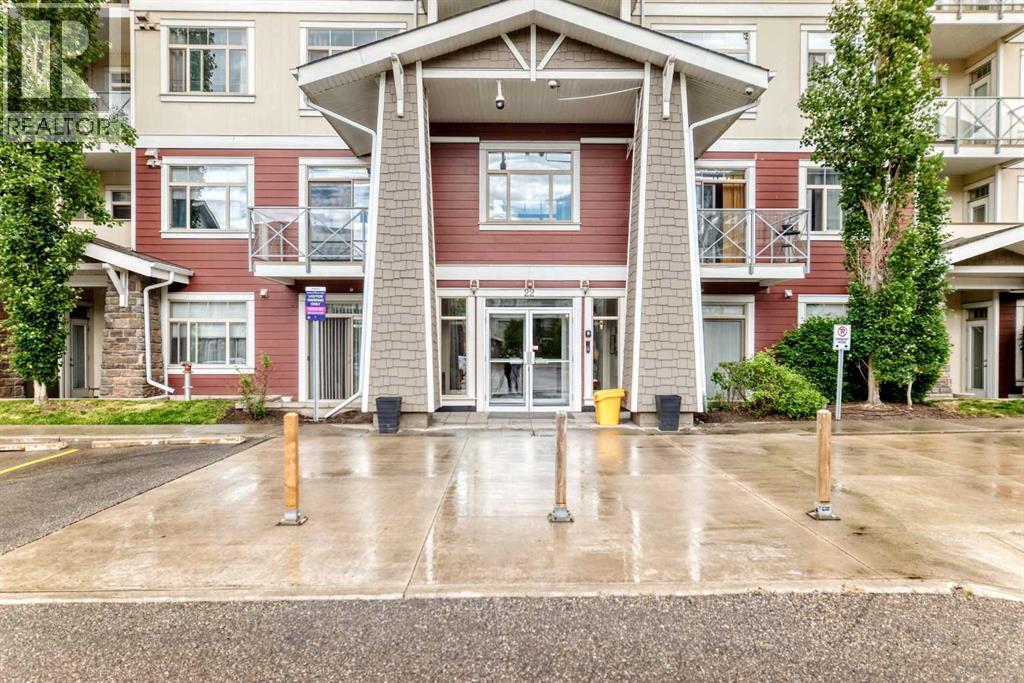 111, 22 Auburn Bay Link Se, Calgary, Alberta  T3M 1Z8 - Photo 1 - A2320884