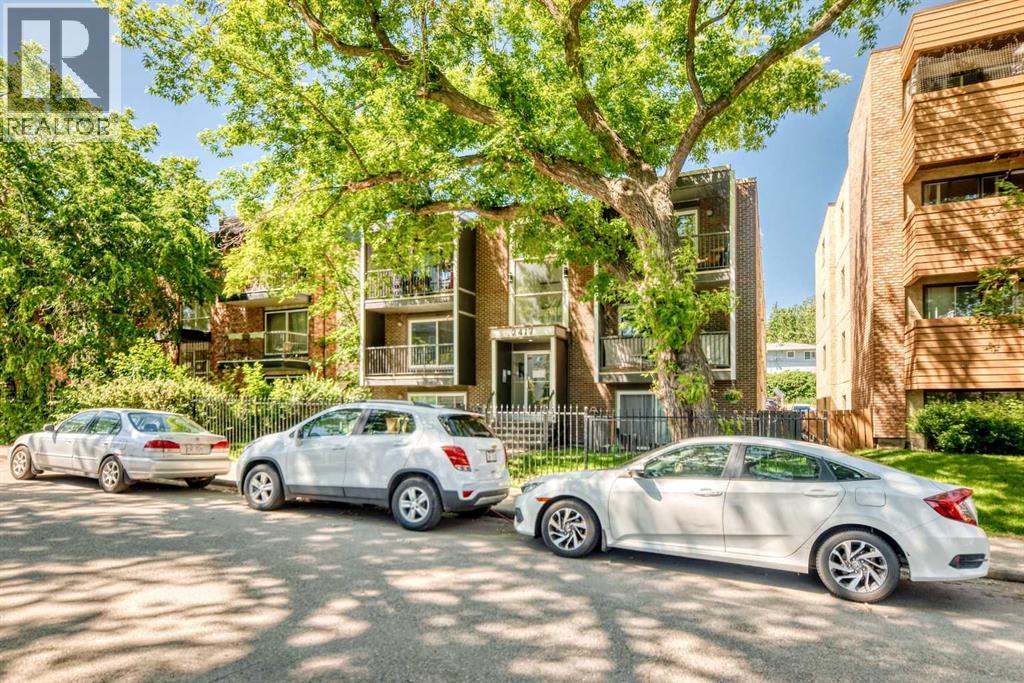 206, 2417 17 Street Sw, Calgary, Alberta  T2T 4M9 - Photo 2 - A2321071