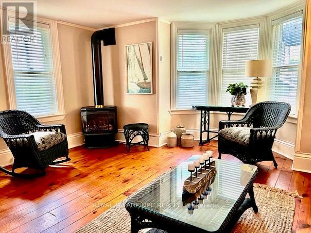62 West Street, Port Colborne, Ontario L3K 4C8 - Photo 2 - X13474848
