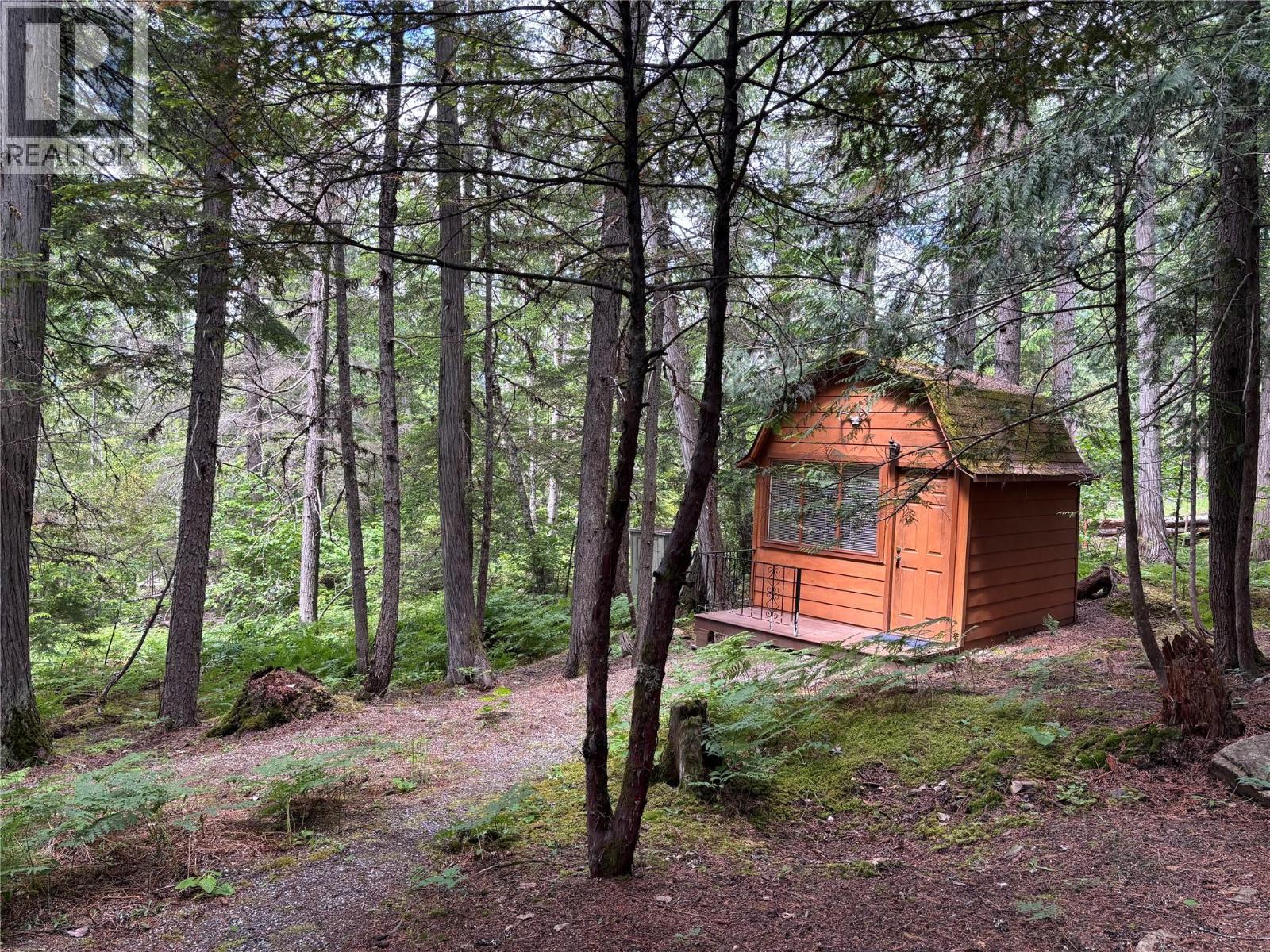 100 Dolly Varden Road Lot# 12, Mabel Lake, British Columbia  V0E 1V5 - Photo 12 - 10391615