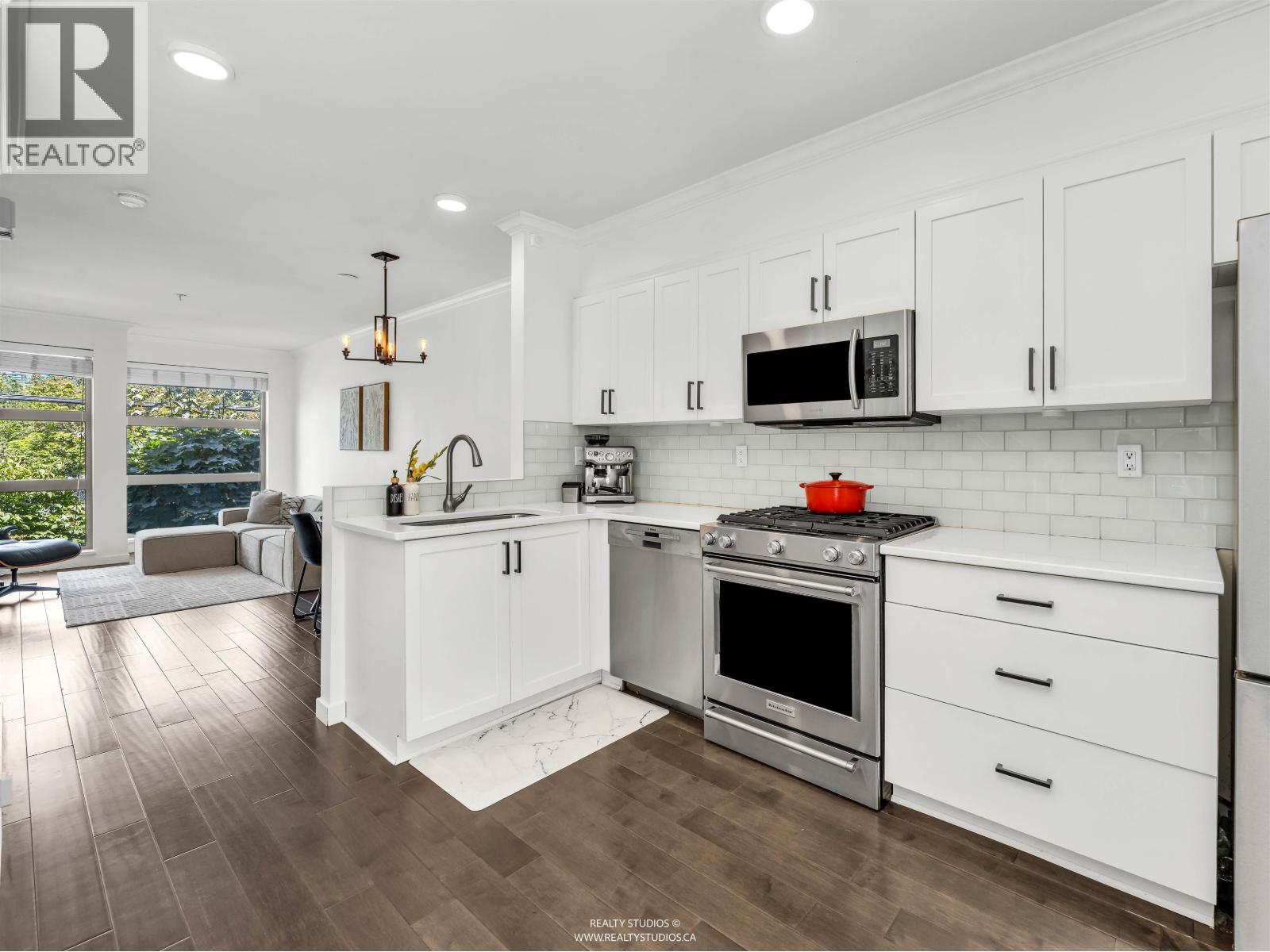 4 618 W 6th Avenue, Vancouver, British Columbia  V5Z 1A3 - Photo 4 - R3138929