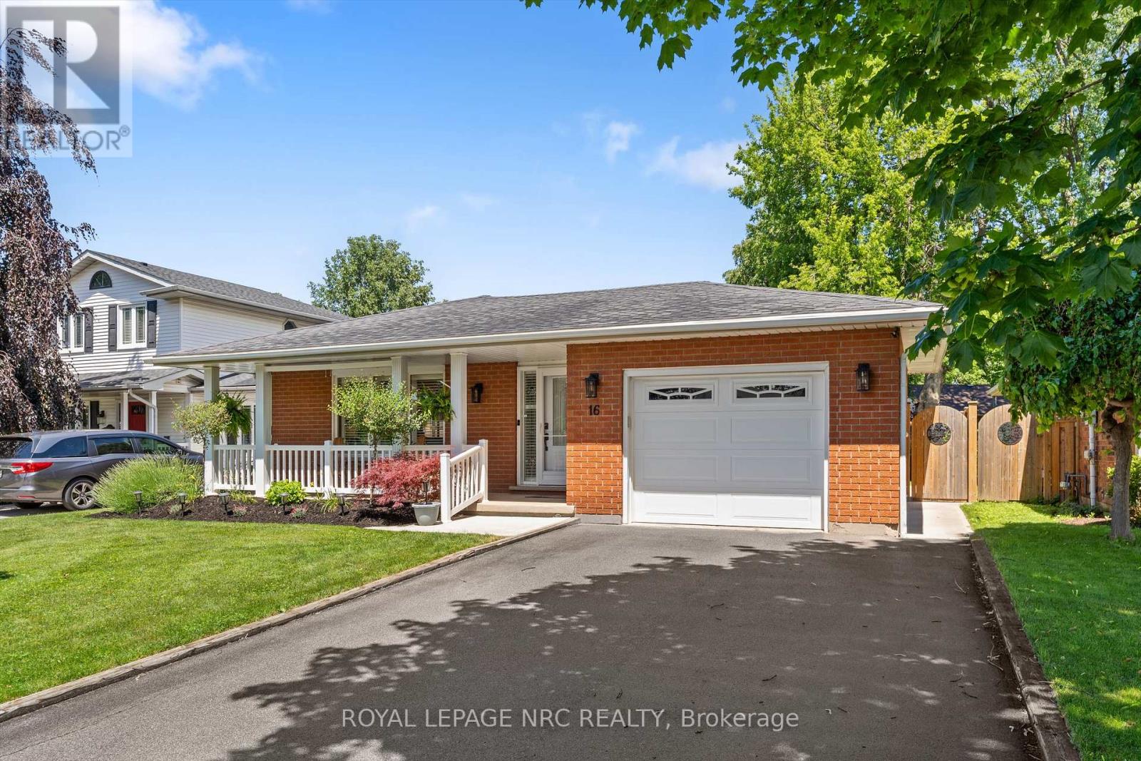 16 Bolger Drive, St. Catharines, Ontario  L2N 7L4 - Photo 2 - X13476368