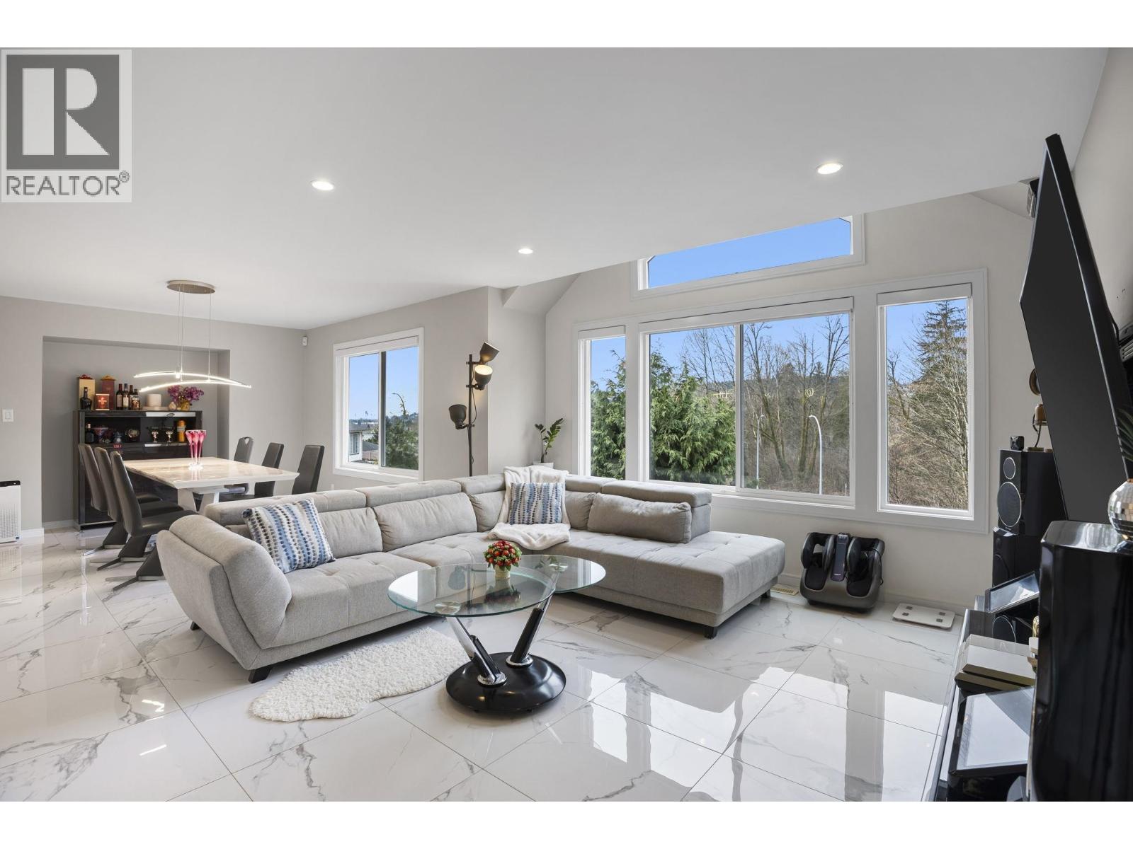 2268 NACHT AVENUE, Port Coquitlam, British Columbia