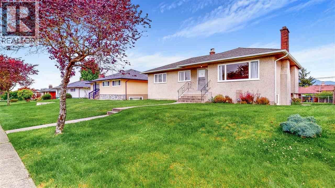 4841 HIGHLAWN DRIVE, Burnaby, British Columbia