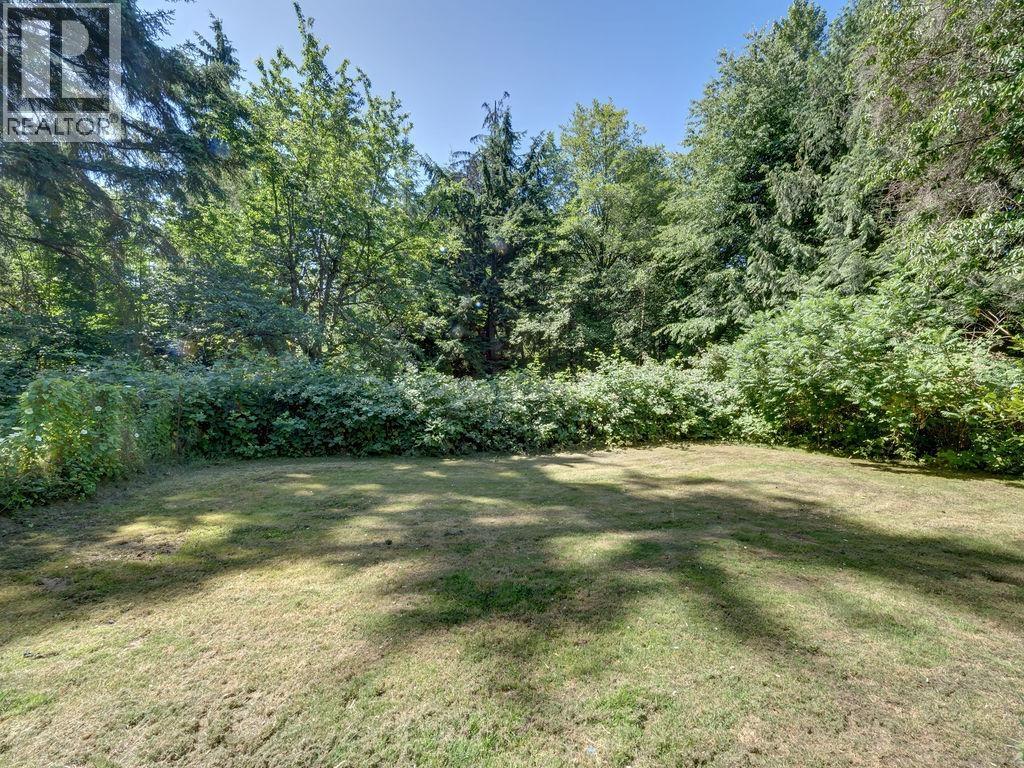 999 Reed Road, Gibsons, British Columbia  V0N 1V7 - Photo 22 - R3138974