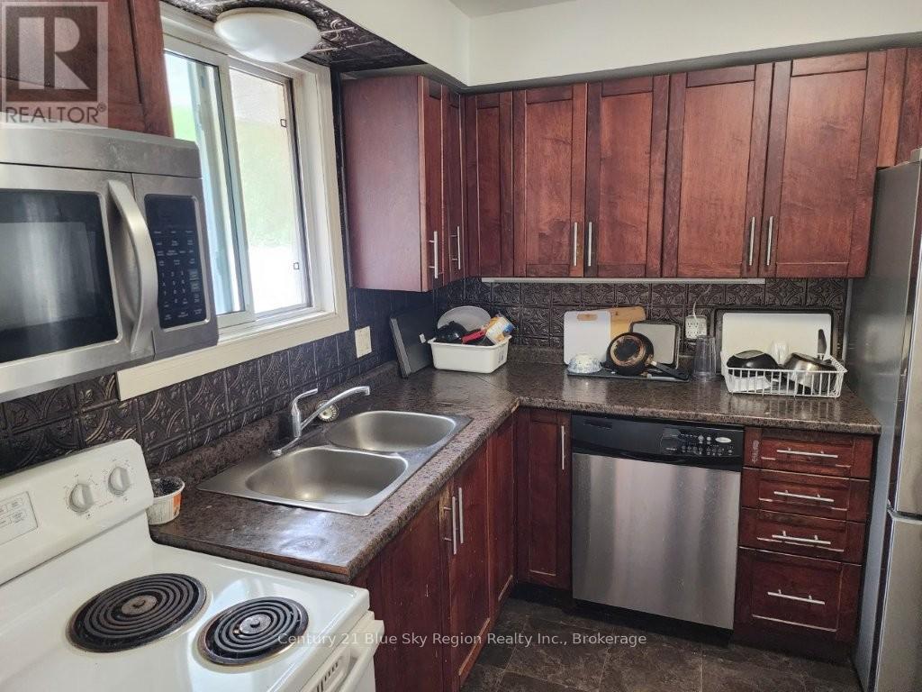 677 Tackaberry Drive, North Bay, Ontario  P1B 8R1 - Photo 9 - X13475650