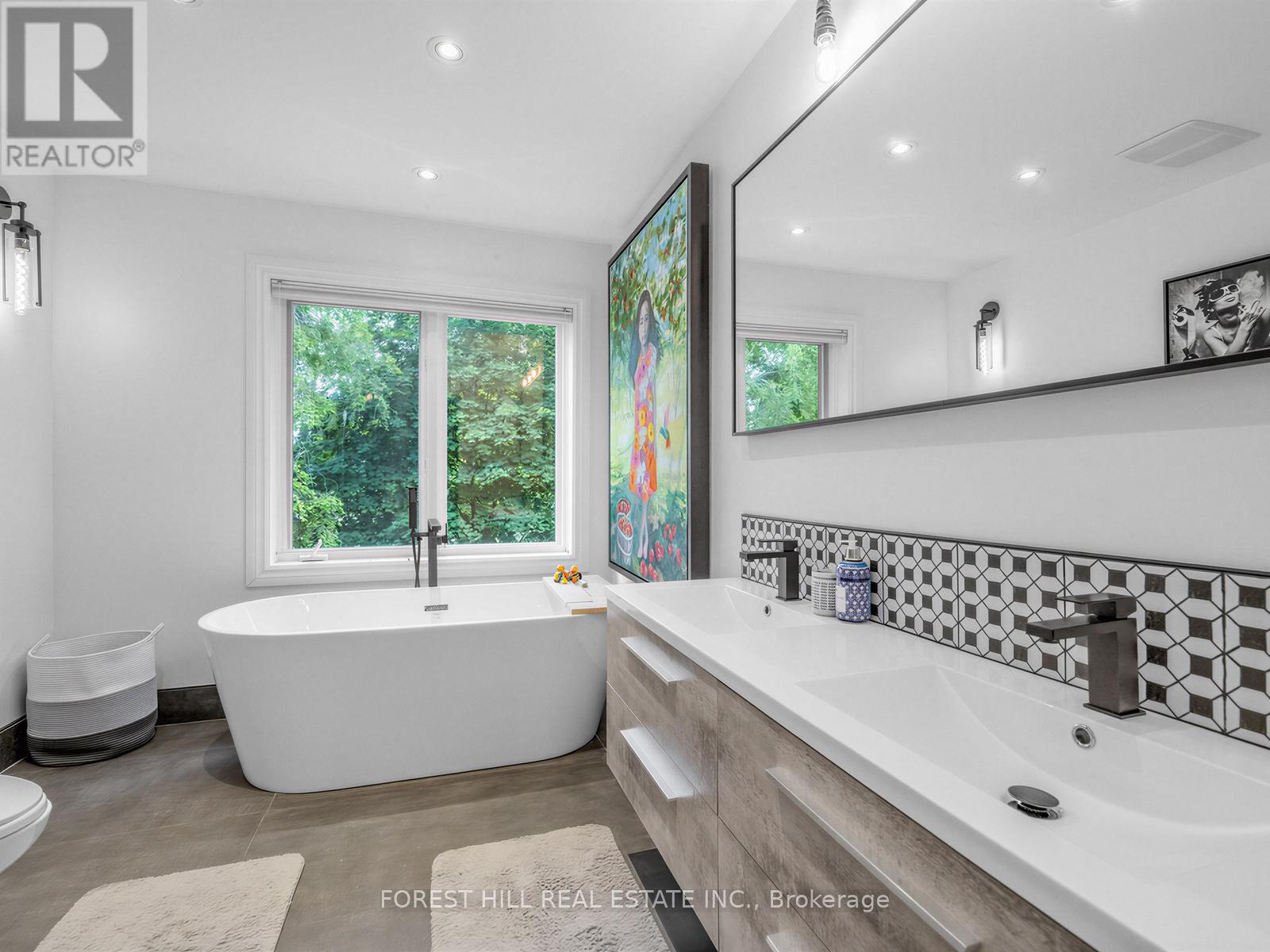 144 Old Forest Hill Road, Toronto, Ontario  M5N 2N8 - Photo 19 - C13480150