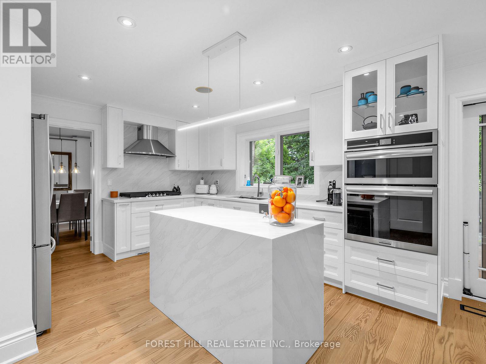 144 Old Forest Hill Road, Toronto, Ontario  M5N 2N8 - Photo 12 - C13480150