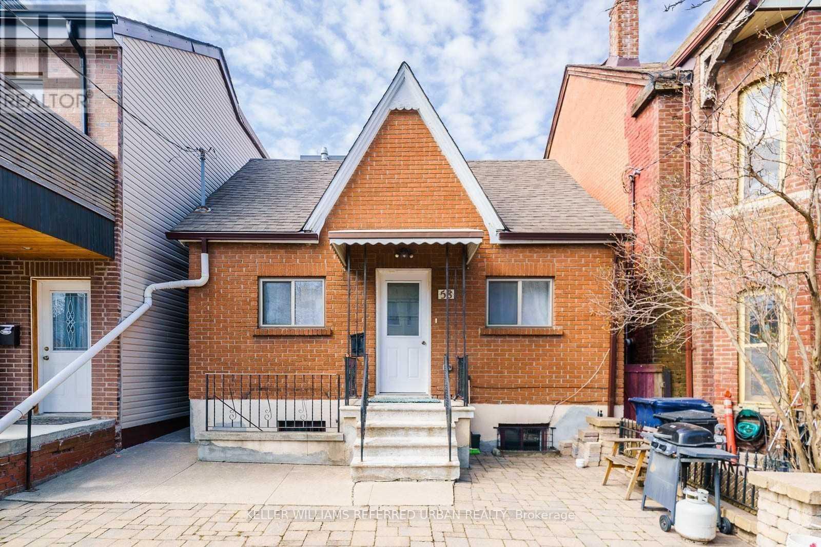 #MAIN - 58 BELLEVUE AVENUE, Toronto, Ontario