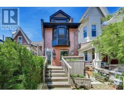 16 ST CLARENS AVENUE, Toronto, Ontario