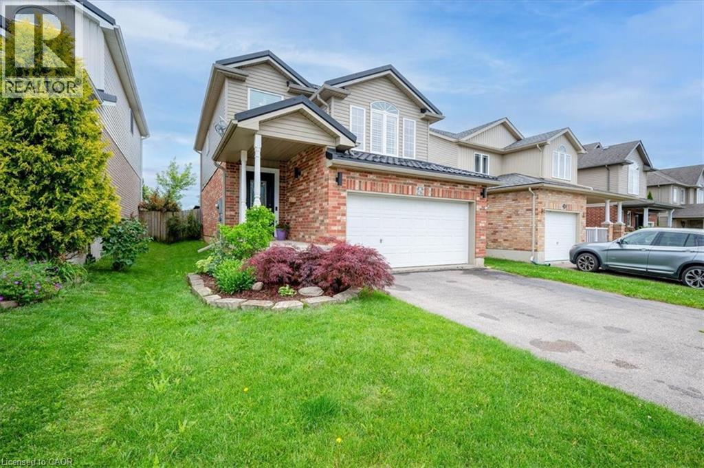 236 Theodore Schuler Boulevard, New Hamburg, Ontario  N3A 4N7 - Photo 2 - 40842157
