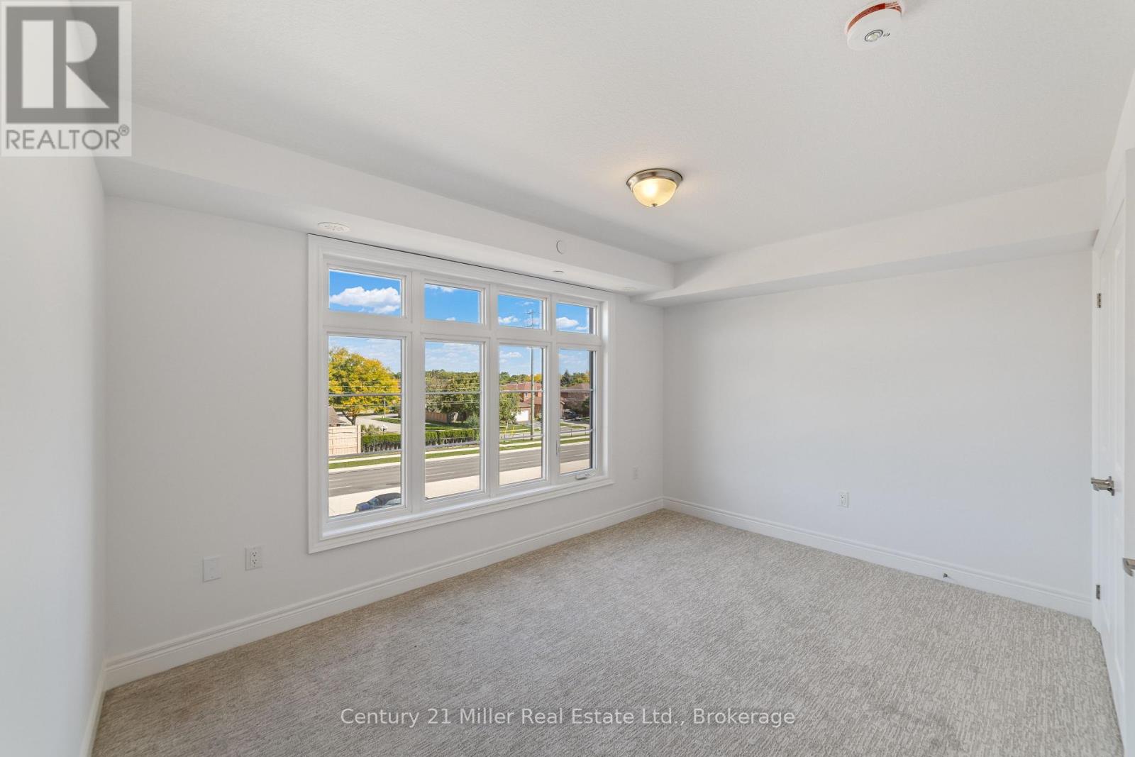 56 - 2150 Trafalgar Road, Oakville, Ontario  L6H 8A5 - Photo 17 - W12760952