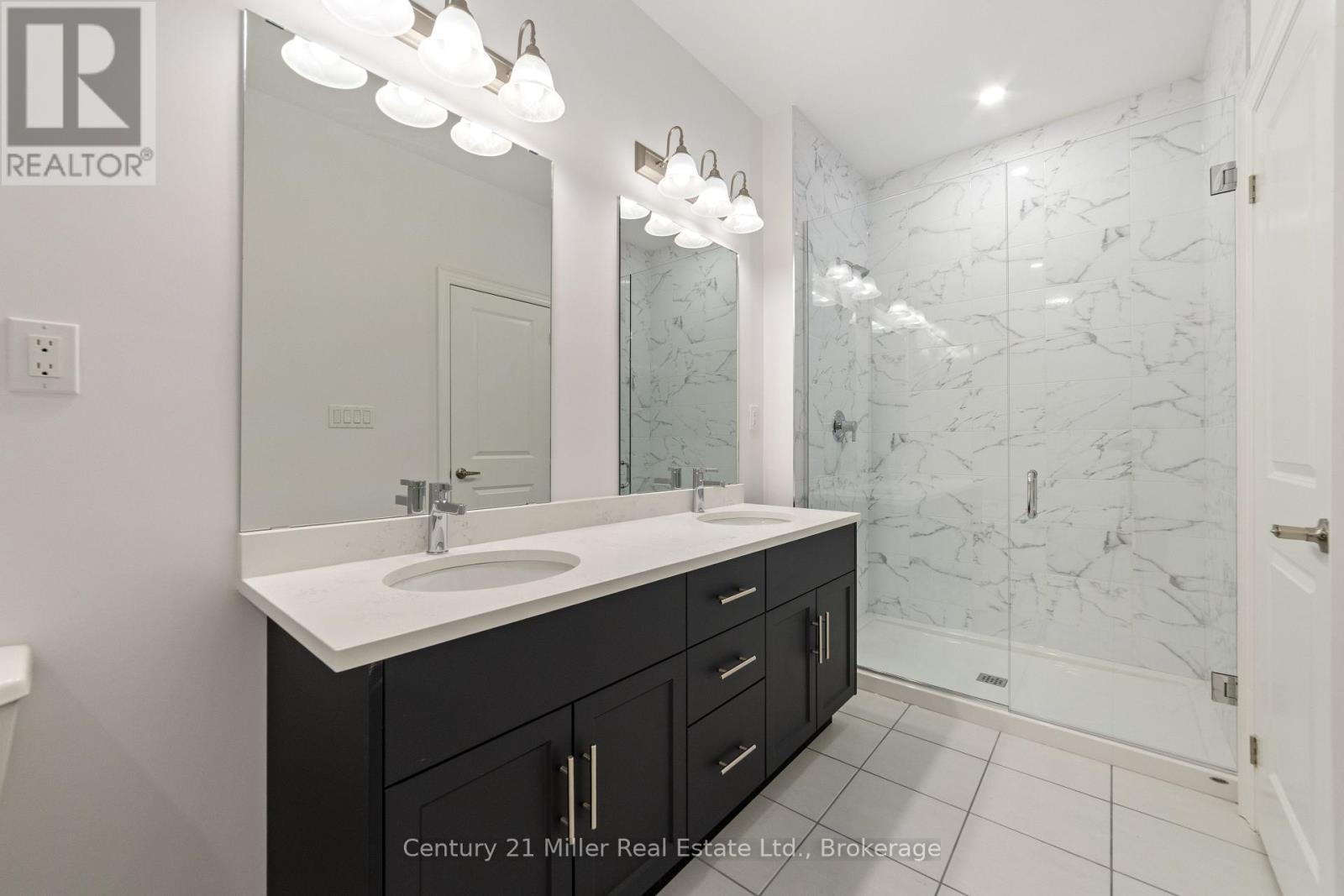 56 - 2150 Trafalgar Road, Oakville, Ontario  L6H 8A5 - Photo 24 - W12760952