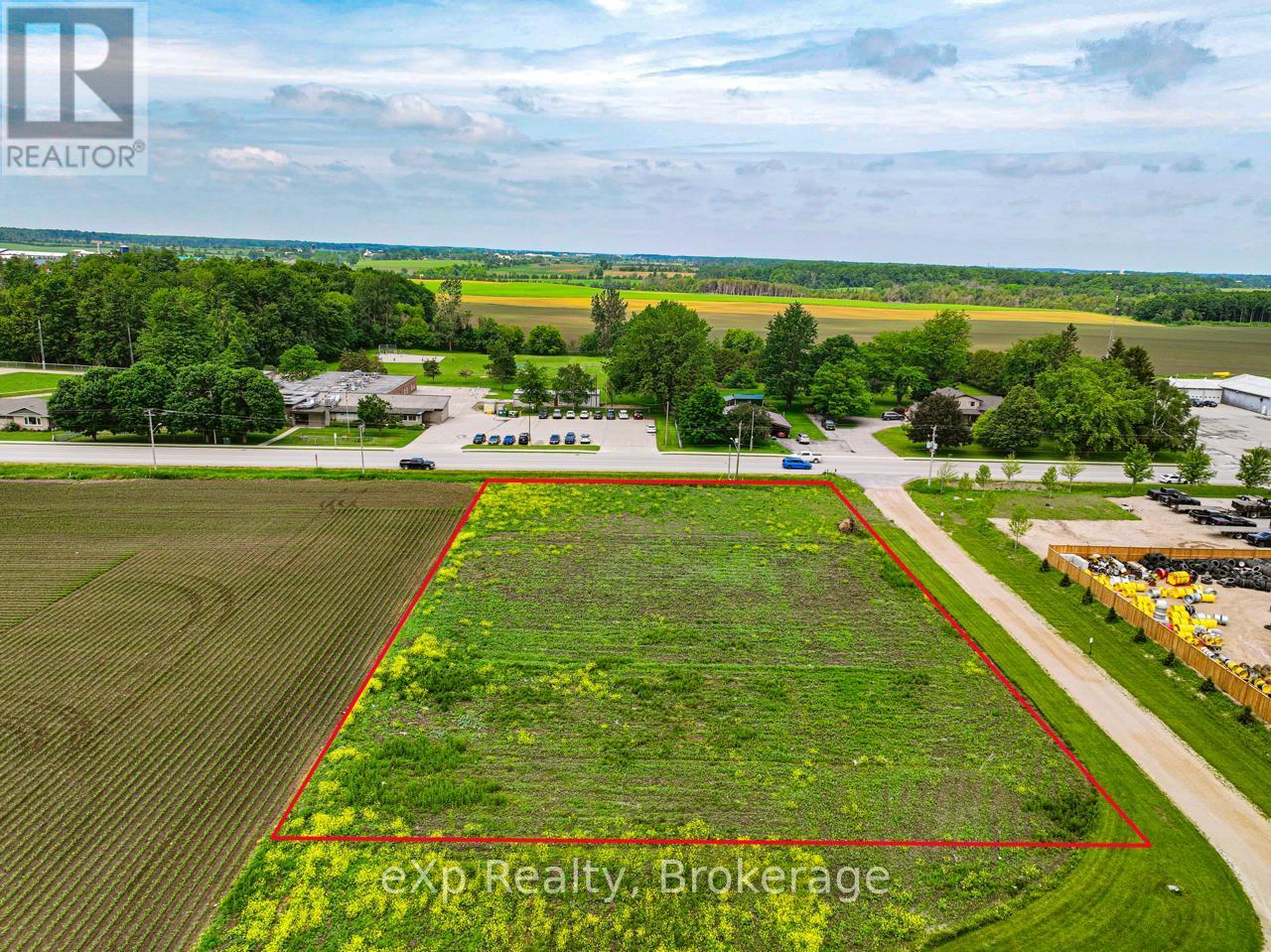 74 Mcgivern Street, Mapleton, Ontario  N0G 2K0 - Photo 2 - X13480184
