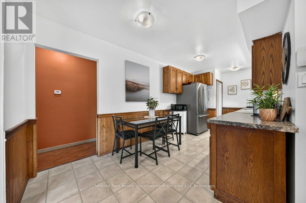 39 Cedar Street, Guelph, Ontario  N1G 1B9 - Photo 20 - X13480292